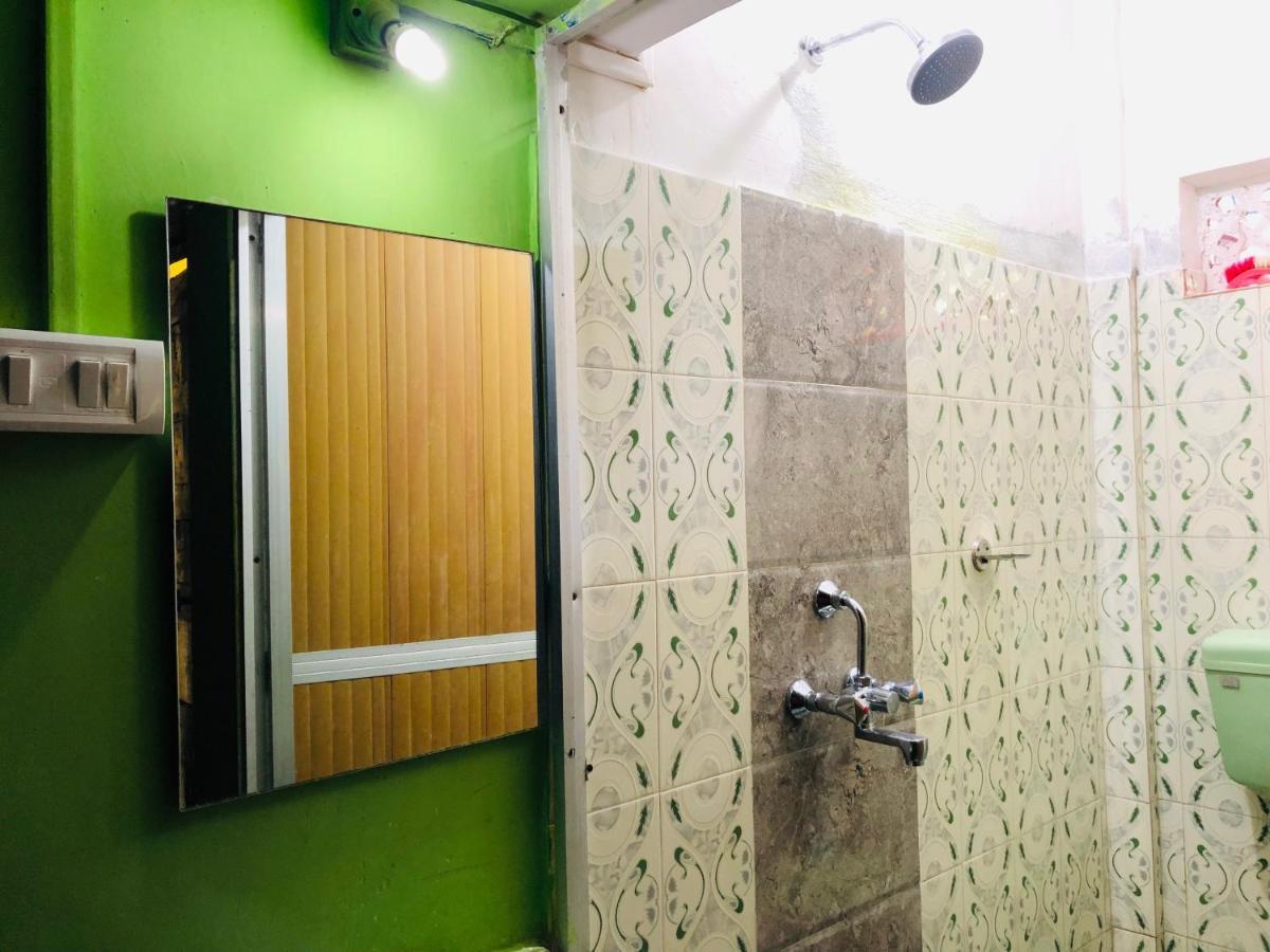 أرامبول Savitri Guest House المظهر الخارجي الصورة